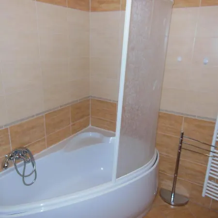 Slavkov & Parking Lejlighed Nová Lesná